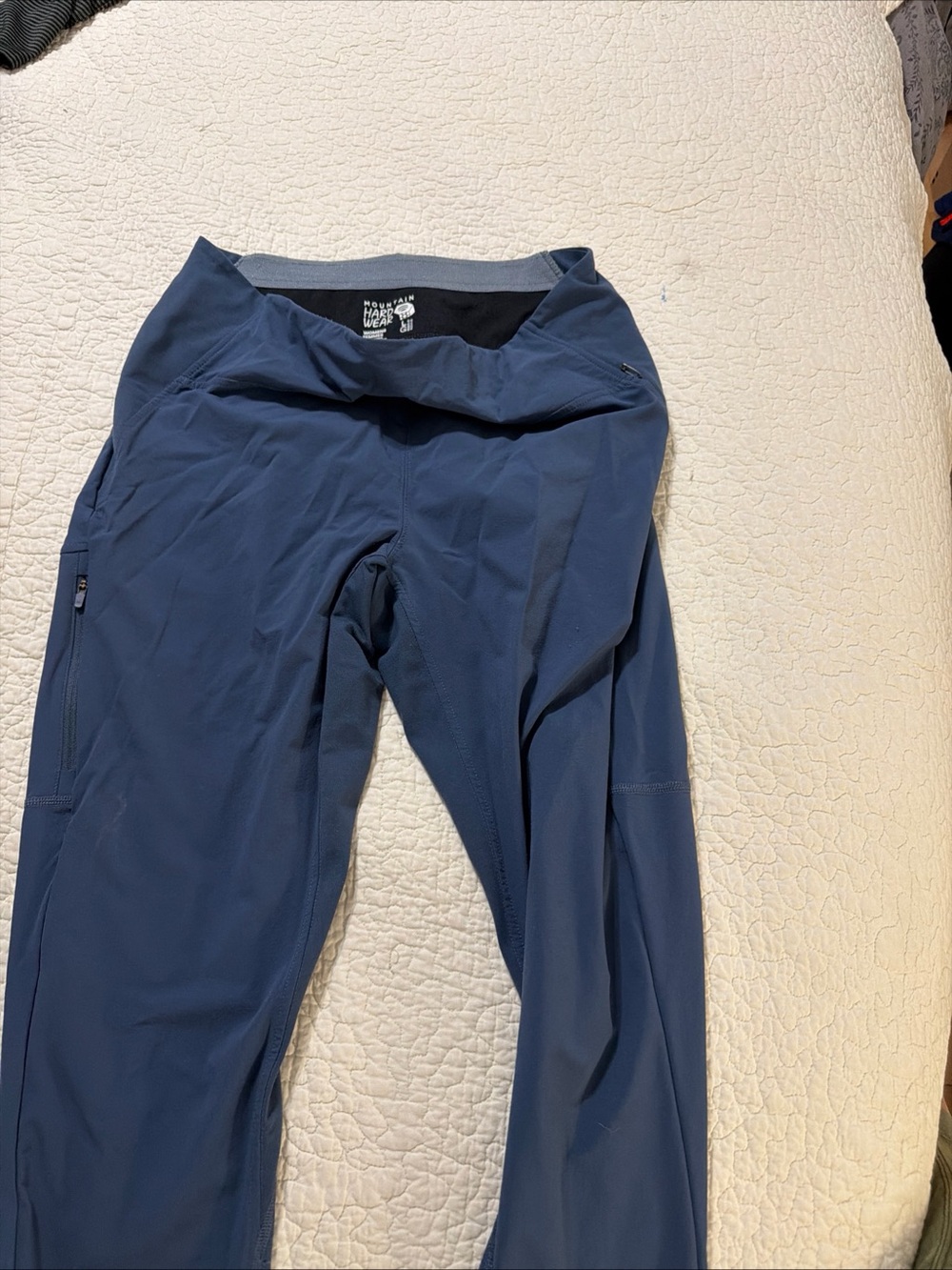 Mountain Hardwear Dark Blue Performance Track Pants with Zip Pocket